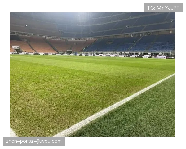 多家俱乐部完成主场草皮冬季维护，确保开赛时状态最佳